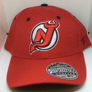 Zephyr NHL New Jersey Devils Red And Black Cap